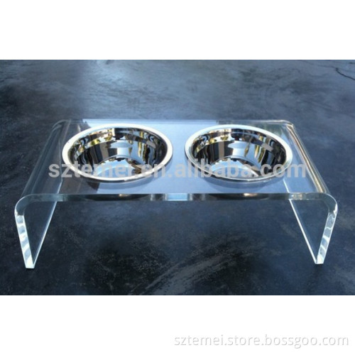 Plastic pet bowl for dog